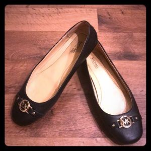 Michael Kors black and gold leather ballet flats